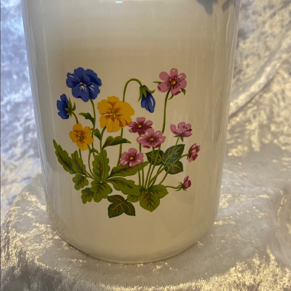 Floral Ceramic Storage Jar - Picture 3 of 10